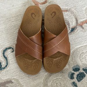 OluKai Sandals